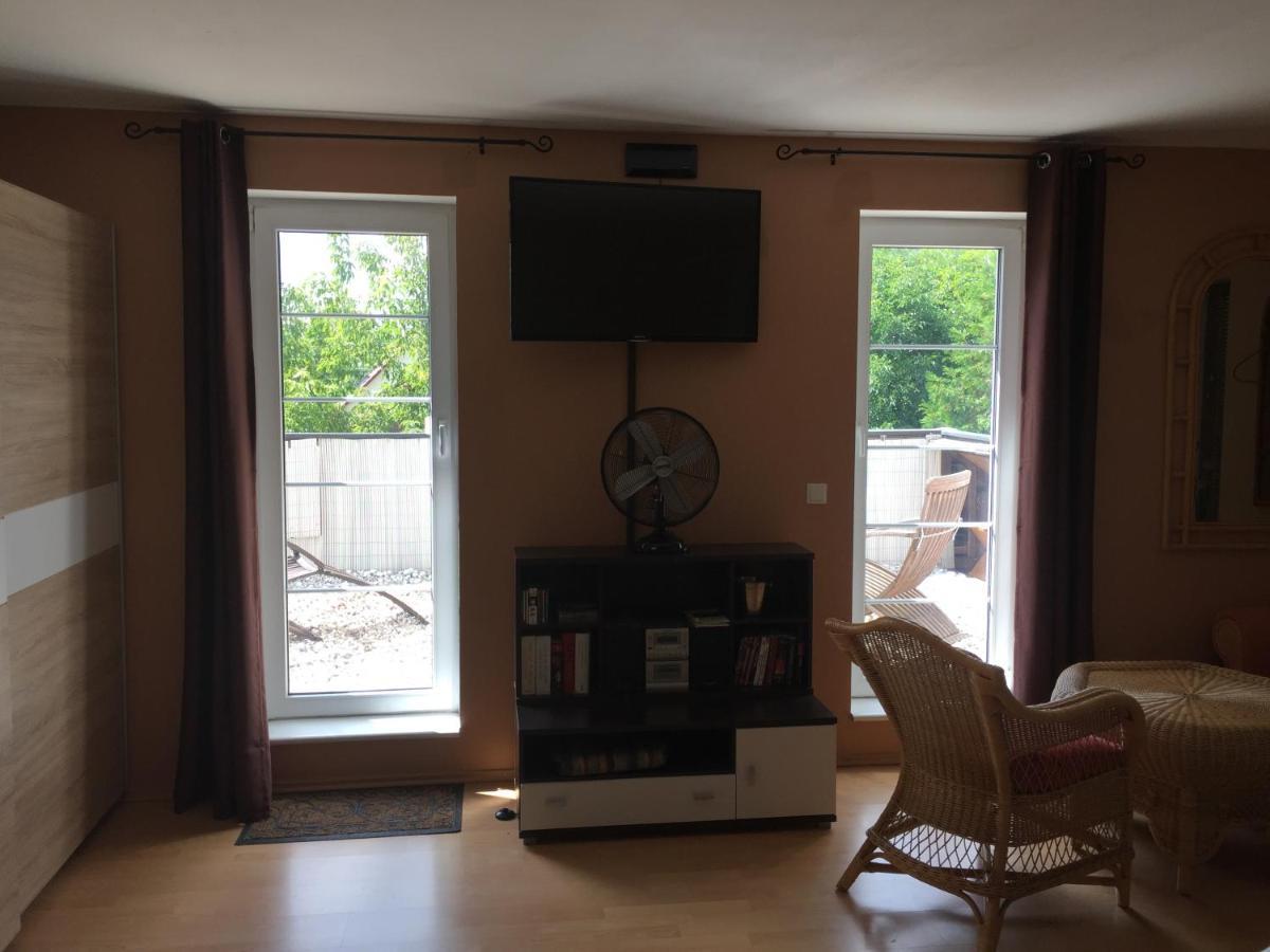 Neu Dz In Mahlsdorf Mit Terrasse -kostenloser Rucktritt Moglich- Appartement